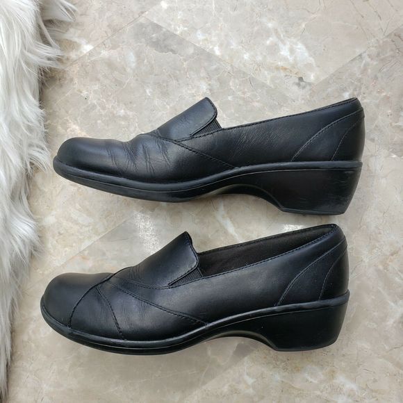 CLARKS Bendables Black Leather Loafers Wedge 6.5M - Picture 5 of 7